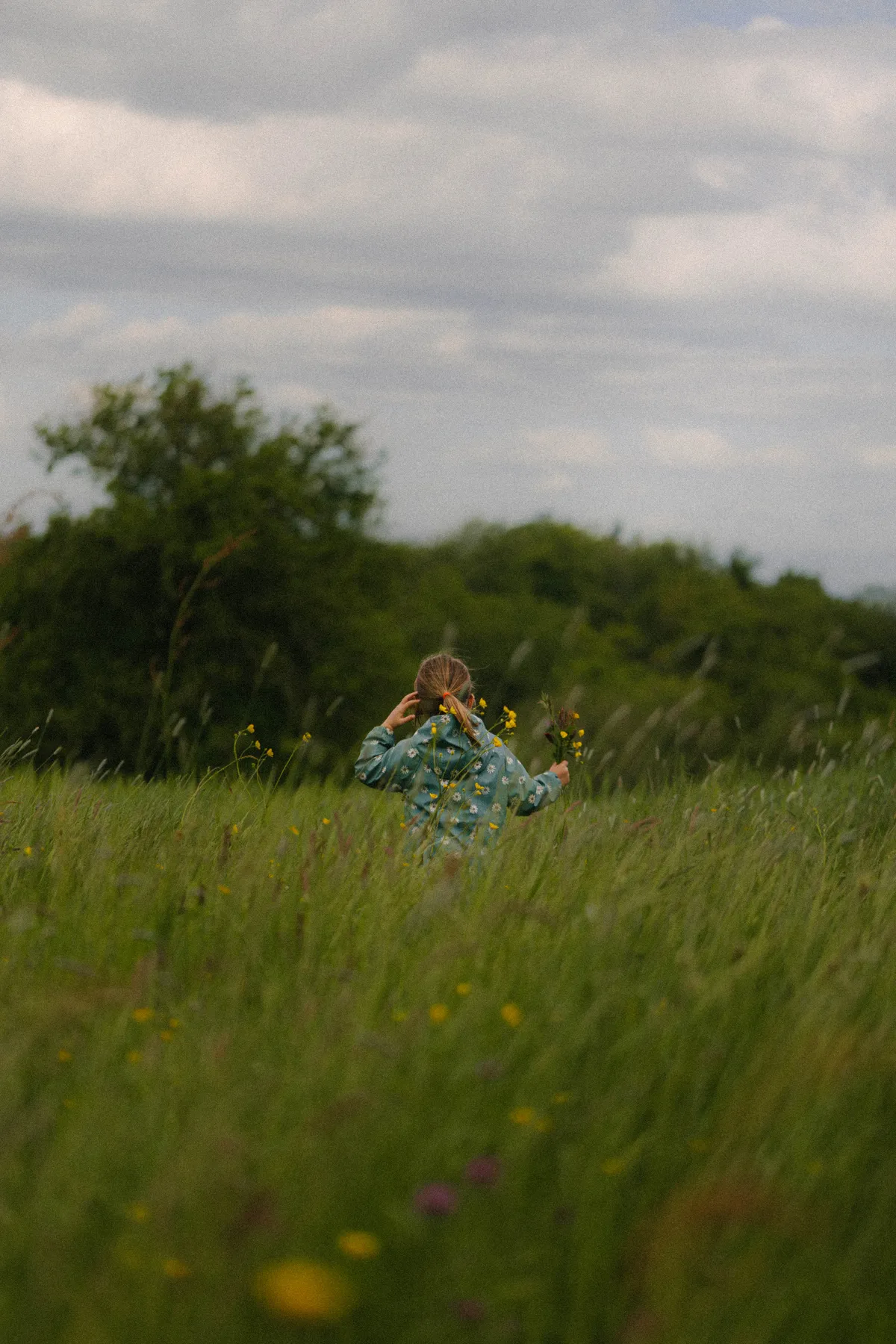 enfant-prairie